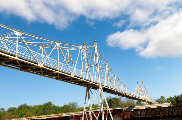Jefferson Avenue Footbridge off Commercial Street